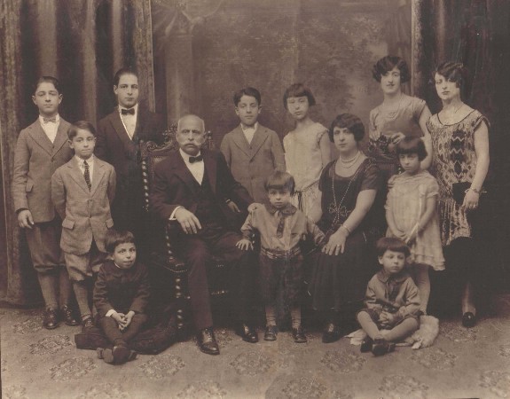 Pietro Amodeo & Family around 1927